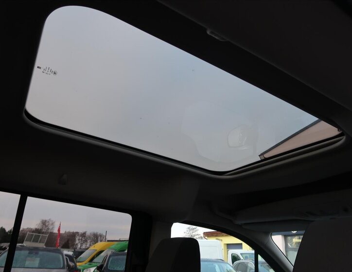 Ford Tourneo Connect MPV 1,5 l 88 kw