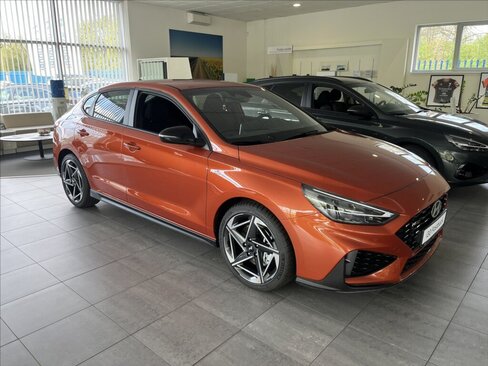 Hyundai i30 Liftback 1,5 l 103 kw