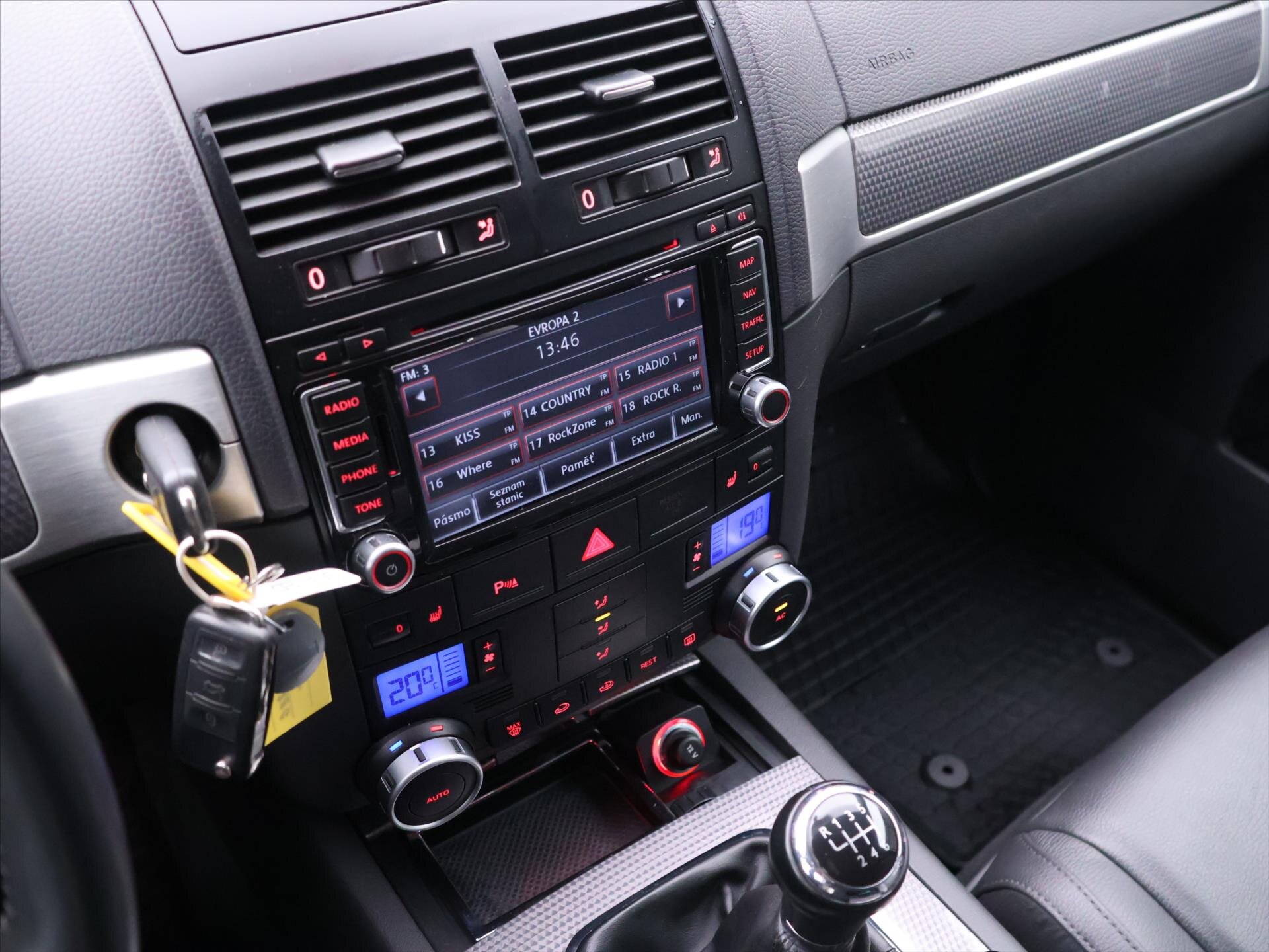 Volkswagen Touareg SUV / Terénní 3,0 l 176 kw