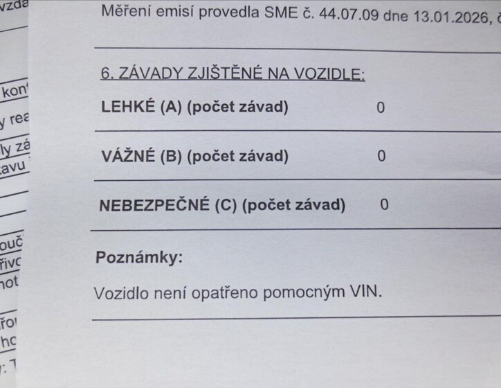 SsangYong Rodius VAN-Minibus 2,0 l 114 kw