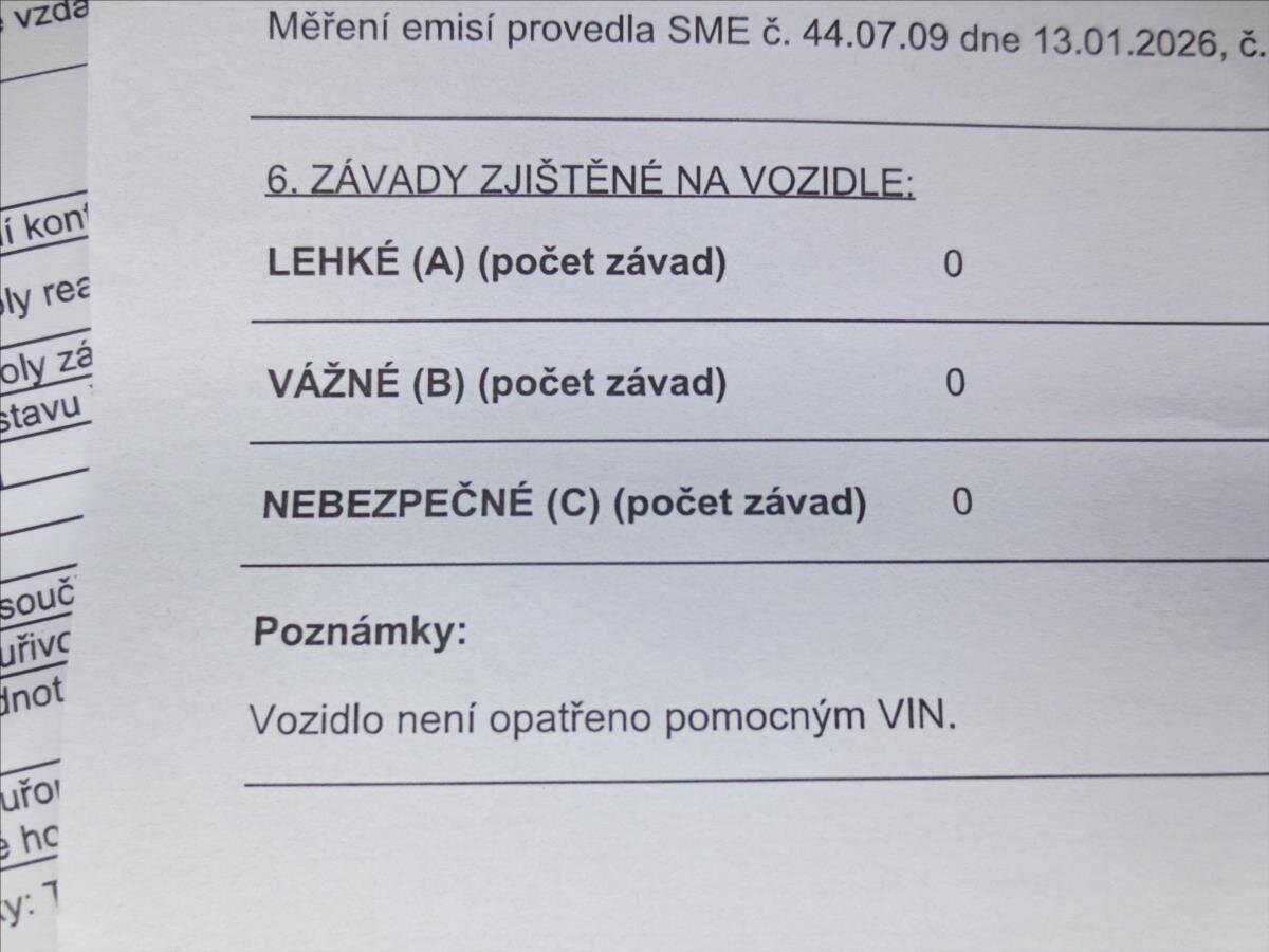 SsangYong Rodius VAN-Minibus 2,0 l 114 kw