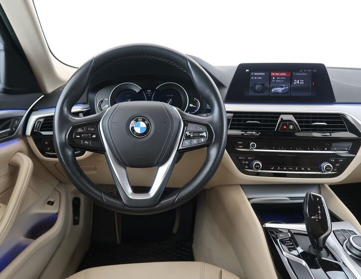 BMW Řada 5 Kombi 2,0 l 140 kw