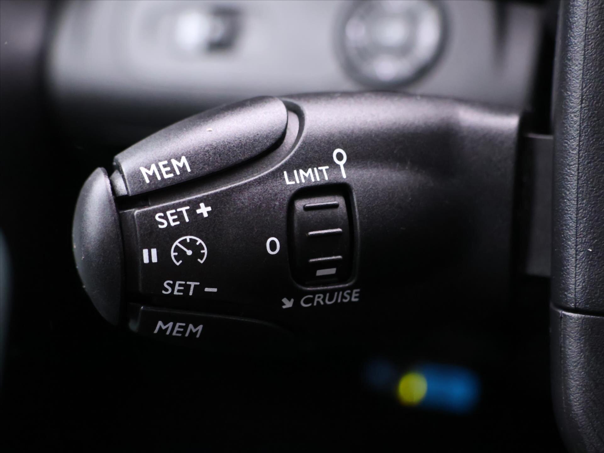 Citroën Berlingo MPV 1,2 l 81 kw