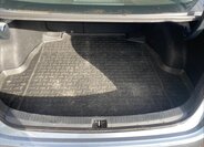 Toyota Corolla Sedan / Limuzína 1,5 l 92 kw