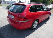 Volkswagen Golf Kombi 1,6 l 77 kw