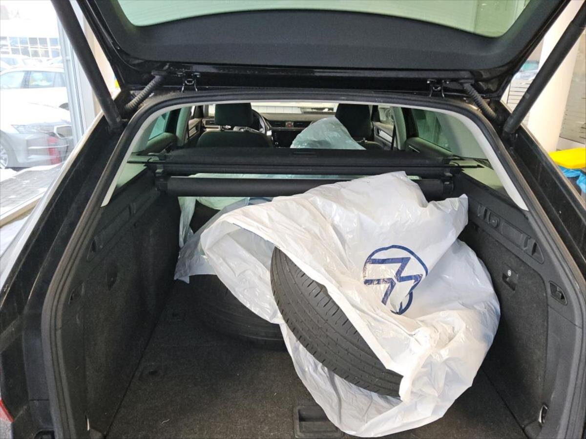 Škoda Superb Kombi 2,0 l 110 kw