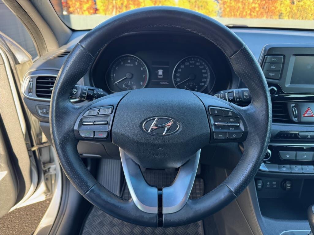 Hyundai i30 Kombi 1,4 l 103 kw