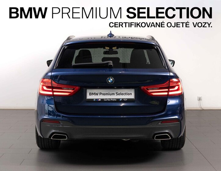 BMW Řada 5 Kombi 3,0 l 195 kw