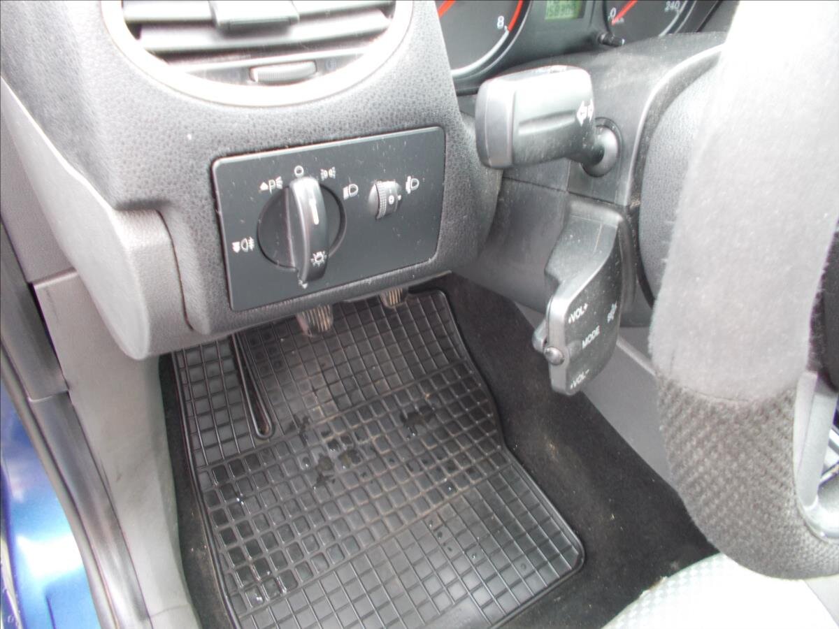 Ford Focus Kombi 1,6 l 66 kw