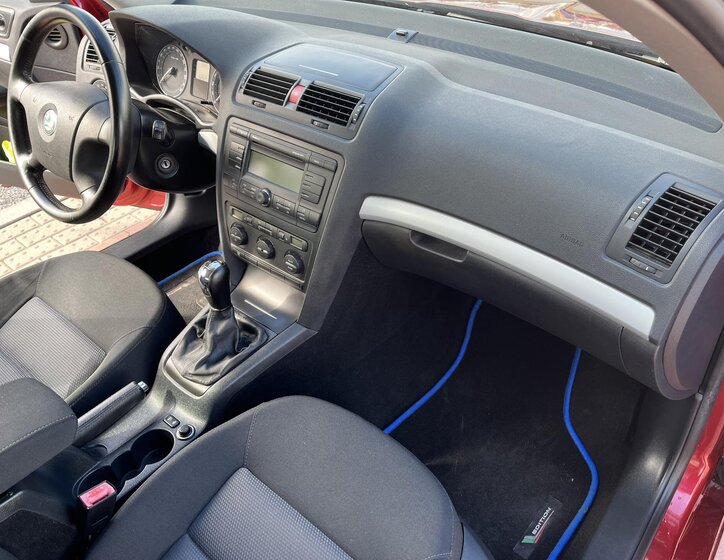 Škoda Octavia Hatchback 1,6 l 75 kw