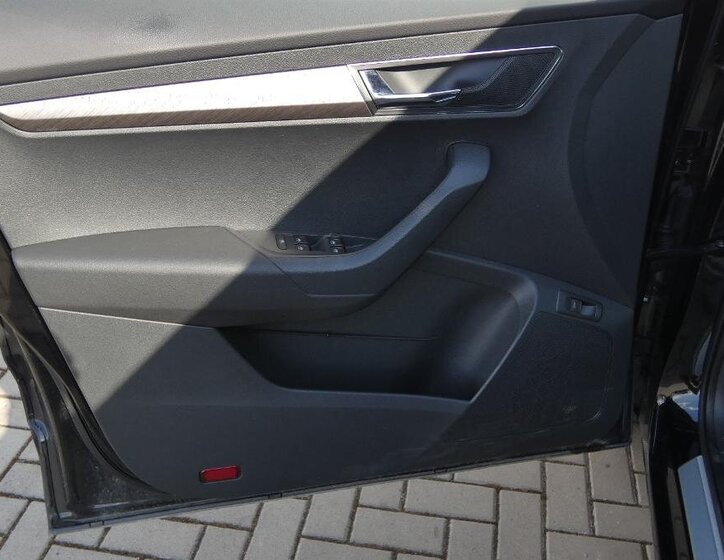 Škoda Karoq SUV / Terénní 1,5 l 110 kw