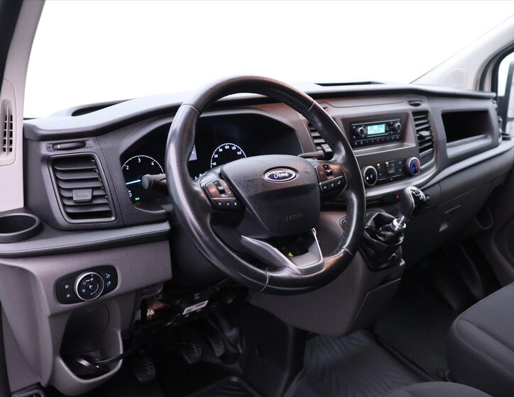 Ford Transit Custom Skříň 2,0 l 77 kw