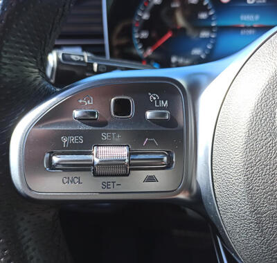 Mercedes-Benz GLS 44