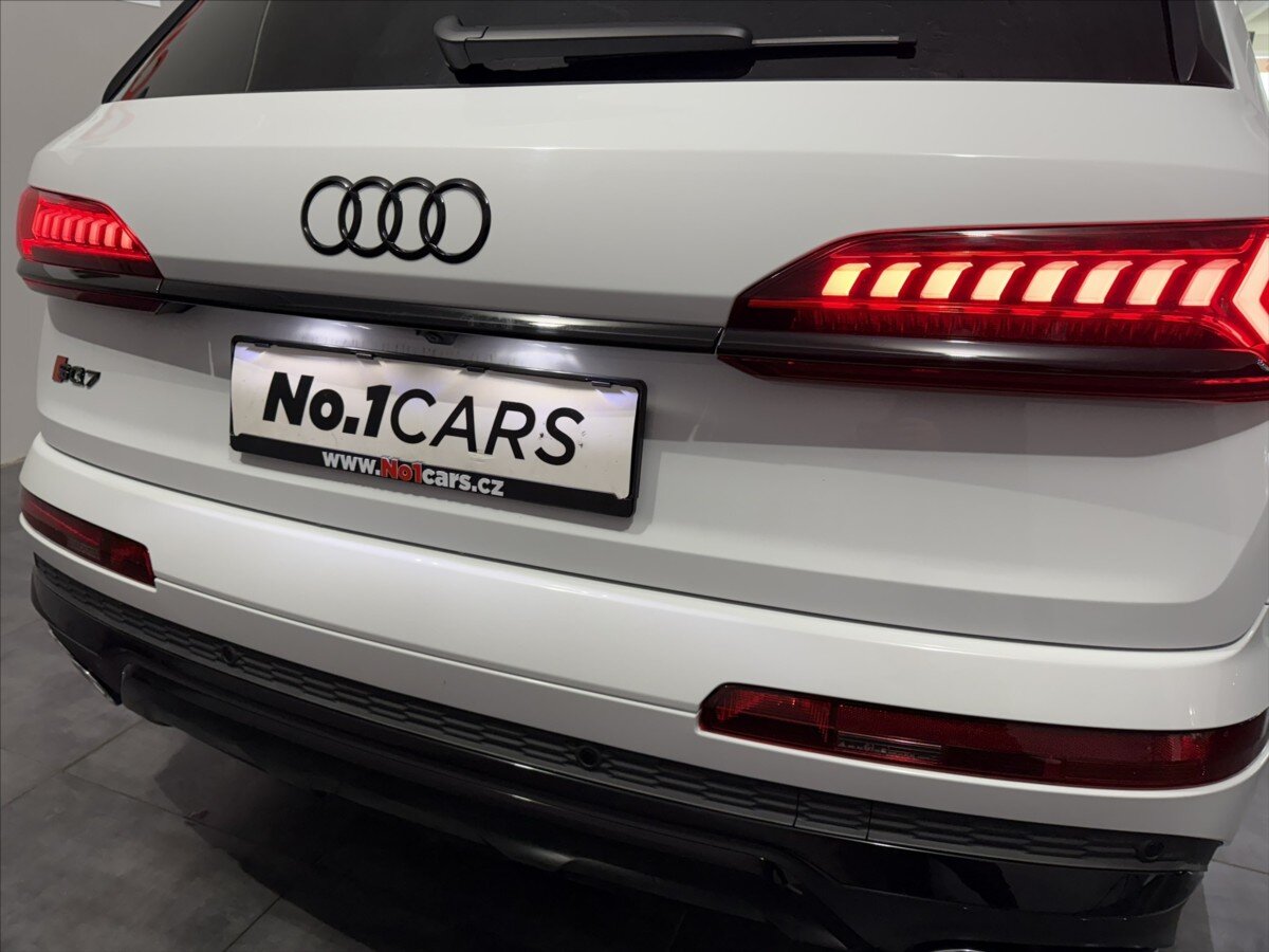 Audi SQ7 SUV / Terénní 4,0 l 373 kw