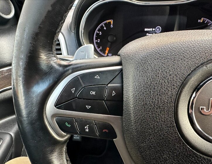 Jeep Grand Cherokee 26