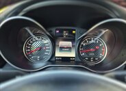 Mercedes-Benz Třídy C Sedan 3,0 l 270 kw