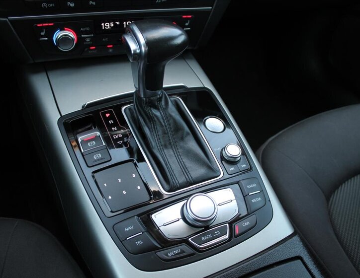 Audi A6 Kombi 2,0 l 140 kw