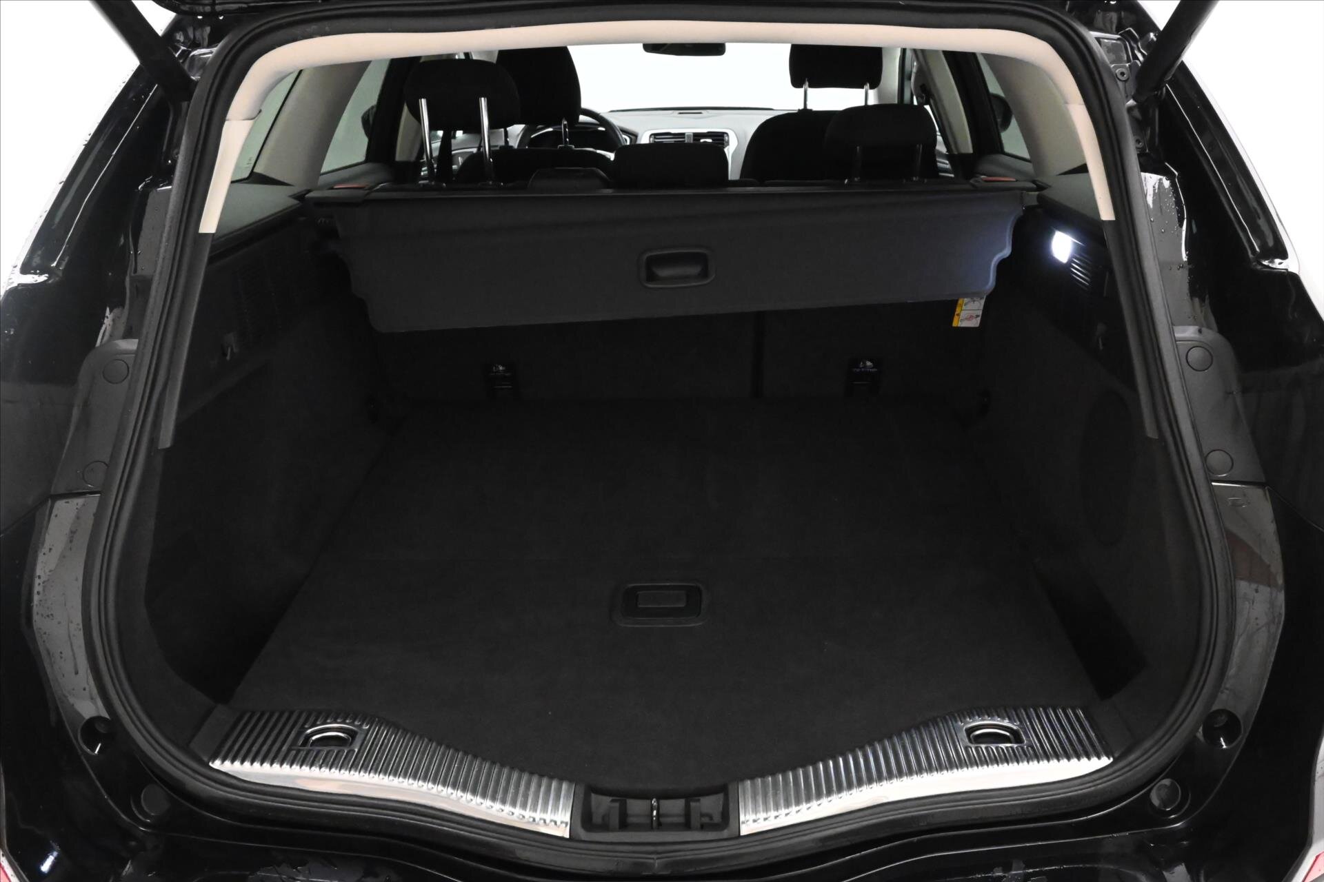 Ford Mondeo Kombi 2,0 l 140 kw