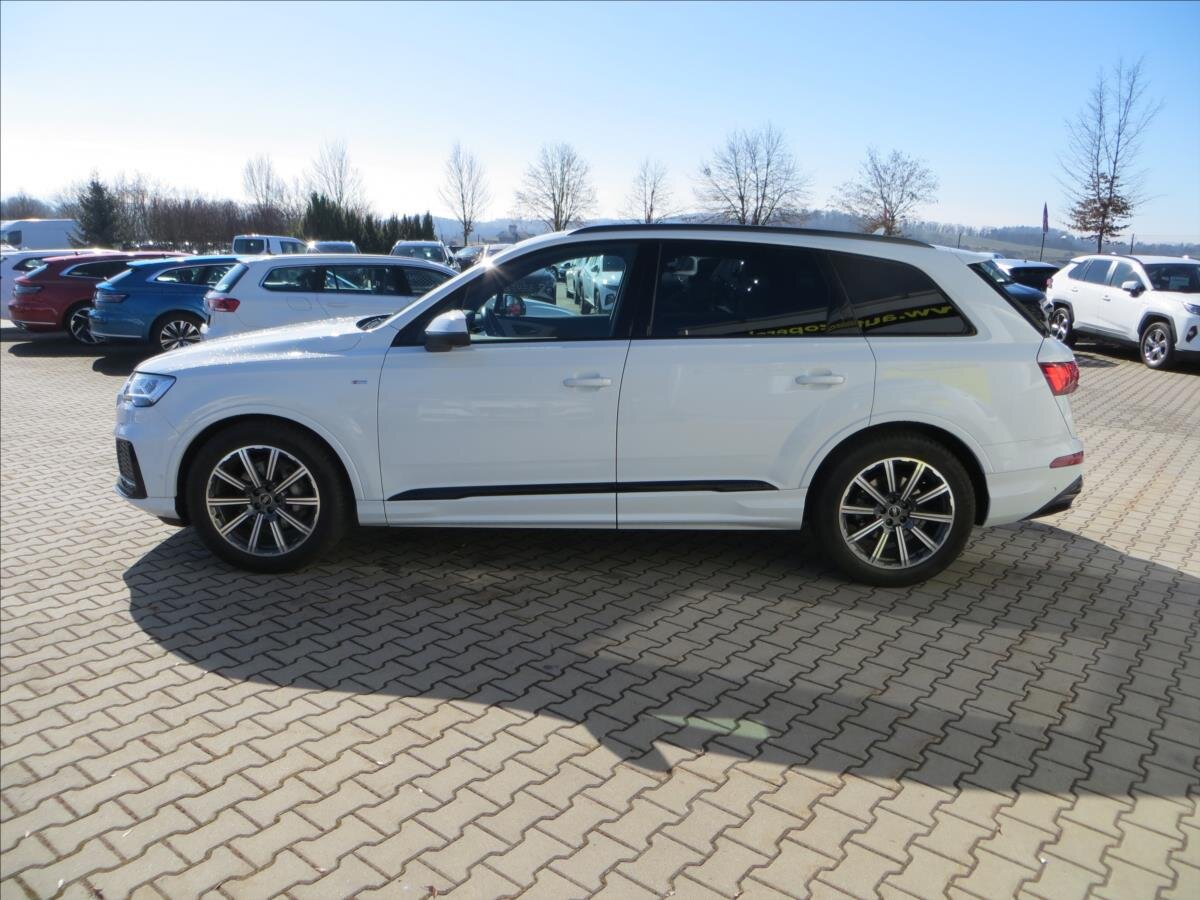 Audi Q7 SUV / Terénní 3,0 l 210 kw
