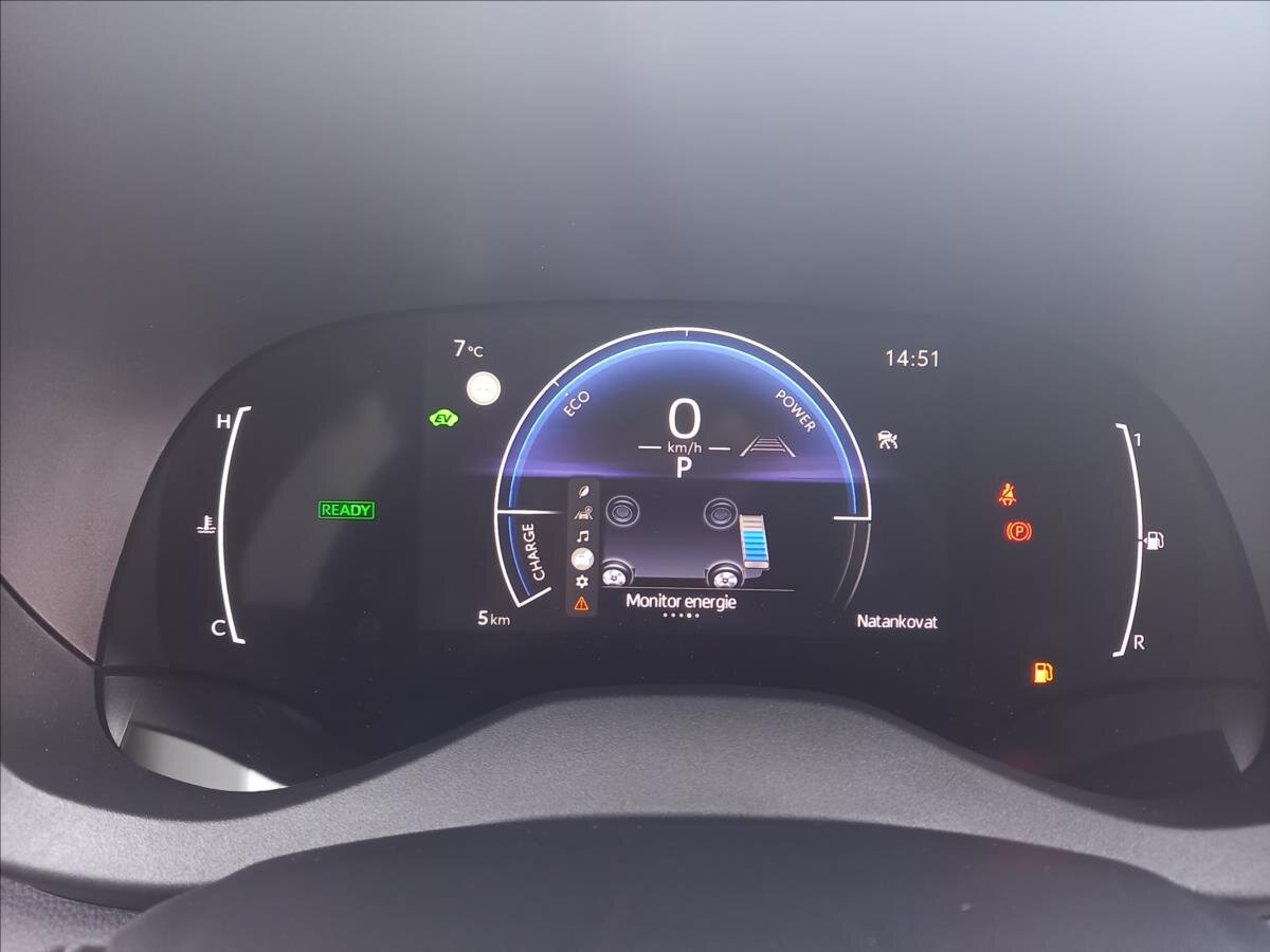 Toyota Yaris Hatchback 1,5 l 85 kw