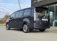 Hyundai Staria 2