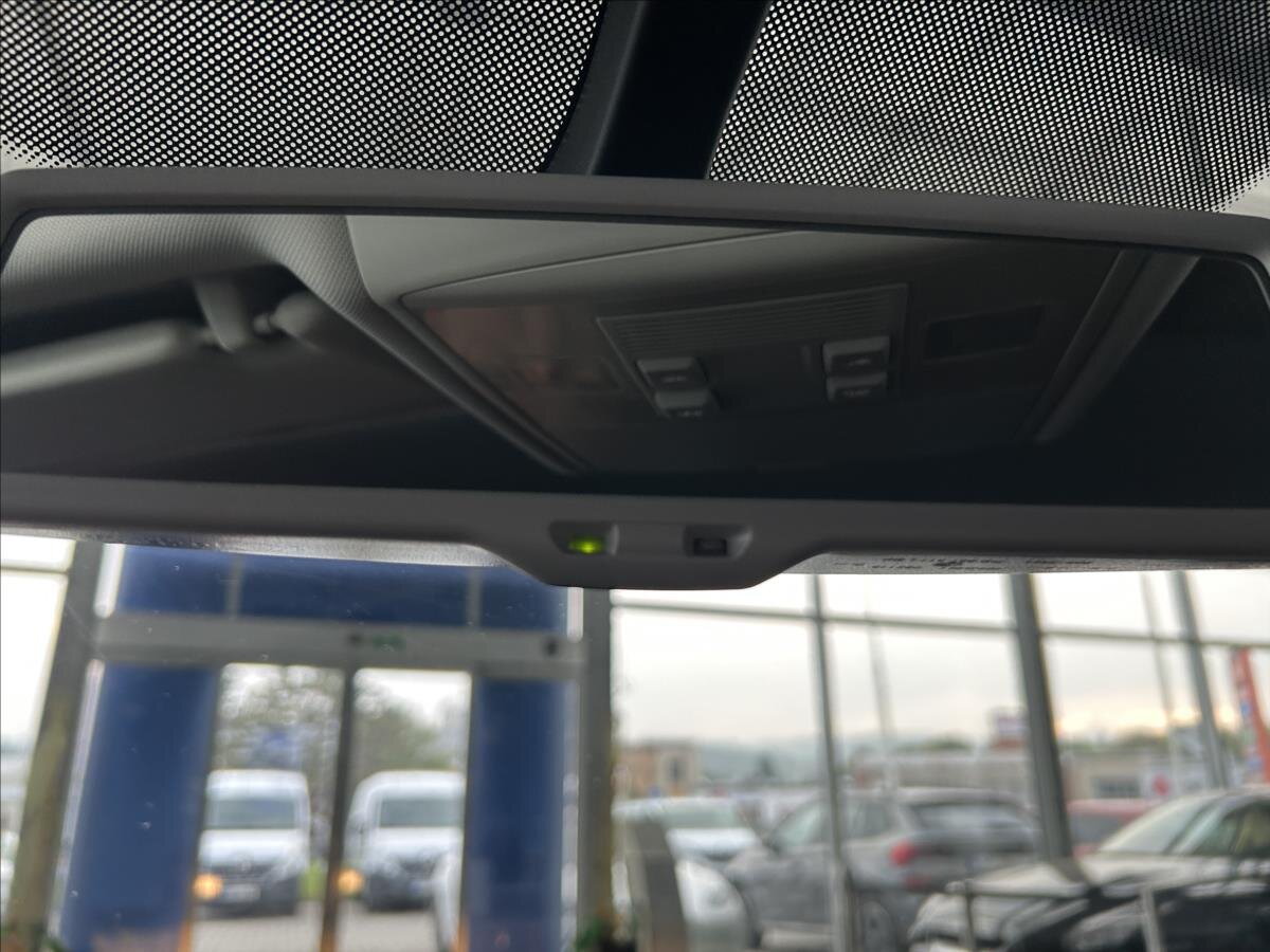 Volkswagen Golf Hatchback 1,2 l 81 kw