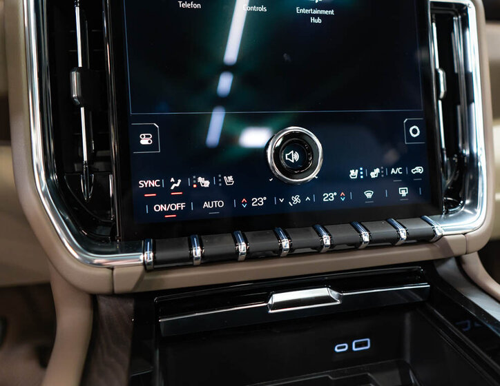 GMC Yukon SUV 6,2 l 313 kw