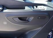 Mercedes-Benz Sprinter 12