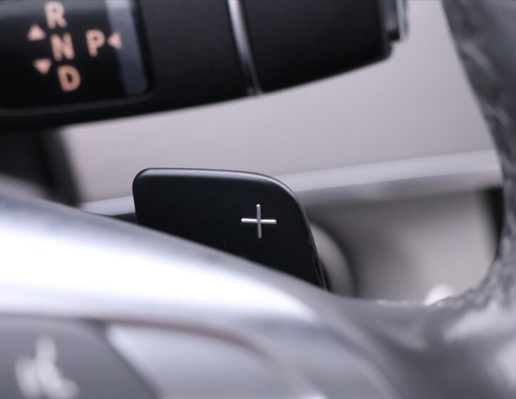 Mercedes-Benz Třídy E Sedan / Limuzína 3,5 l 245 kw