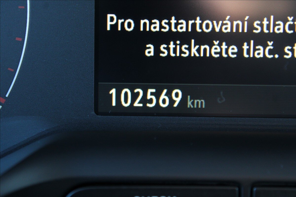 Opel Grandland X SUV / Terénní 1,5 l 96 kw