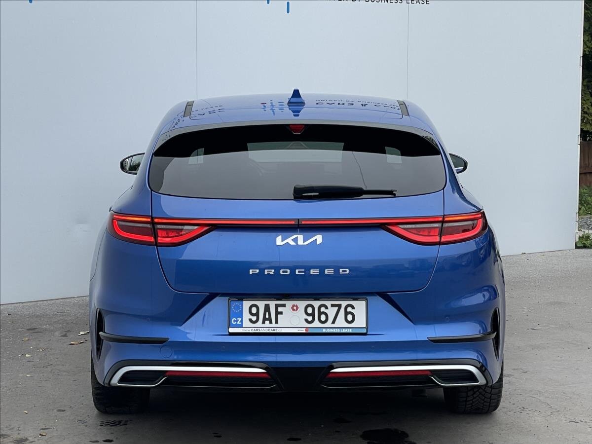 KIA ProCeed