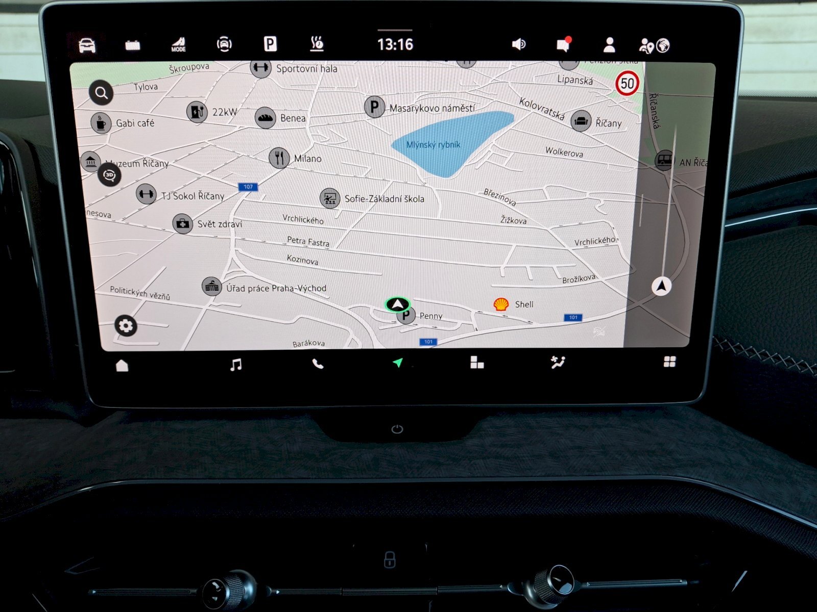 Škoda Kodiaq SUV / Terénní 1,5 l 150 kw