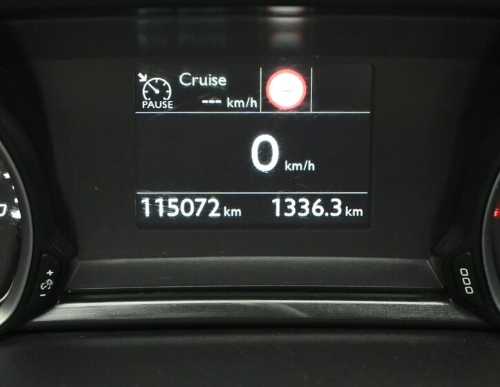 Peugeot 308 Kombi 1,5 l 96 kw