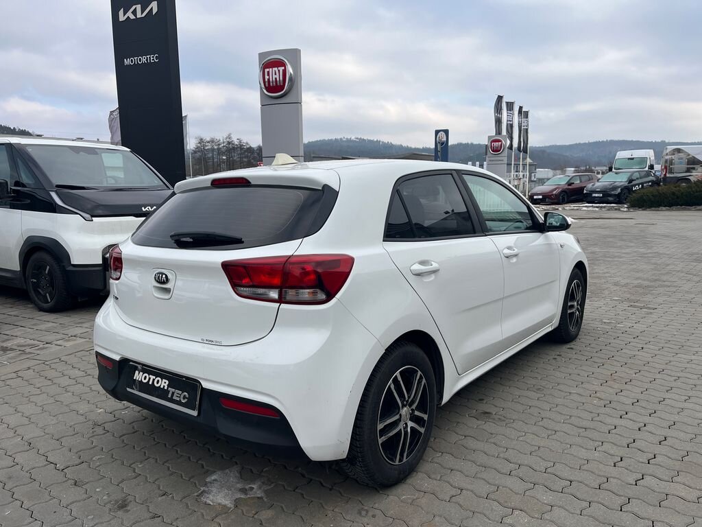 KIA Rio Hatchback 1,2 l 62 kw