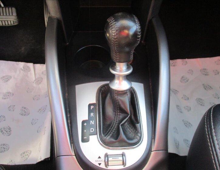 Mitsubishi Outlander SUV / Terénní 2,2 l 115 kw