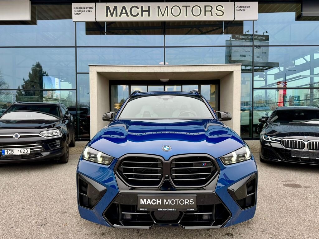 BMW X5 SUV / Terénní 4,4 l 460 kw