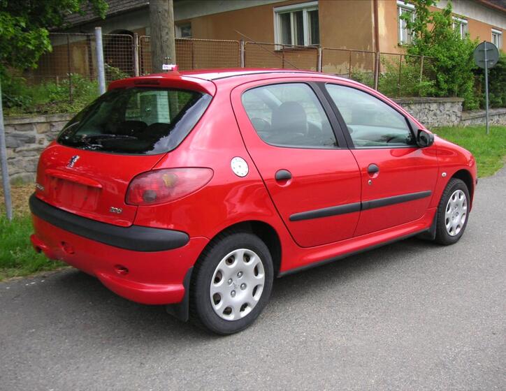 Peugeot 206 6