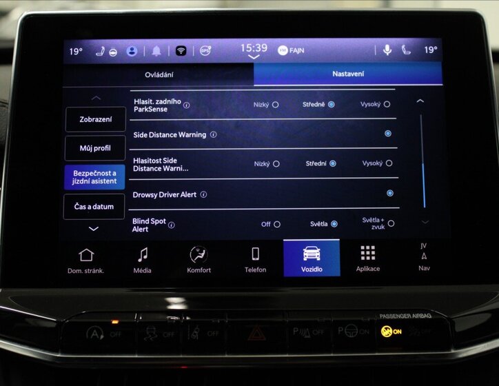 Jeep Compass SUV / Terénní 1,3 l 110 kw