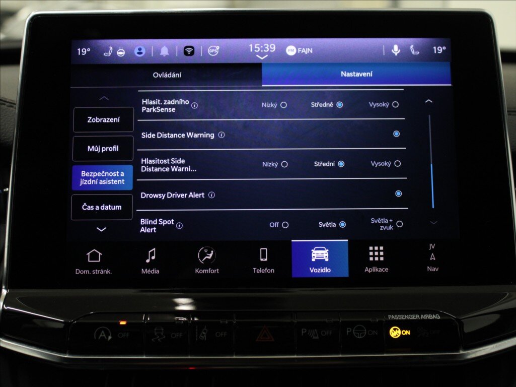 Jeep Compass SUV / Terénní 1,3 l 110 kw