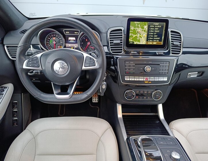 Mercedes-Benz GLS SUV 3,0 l 190 kw