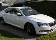 Škoda Superb 9