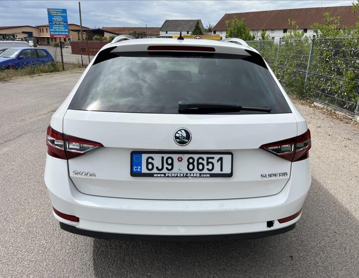 Škoda Superb 7