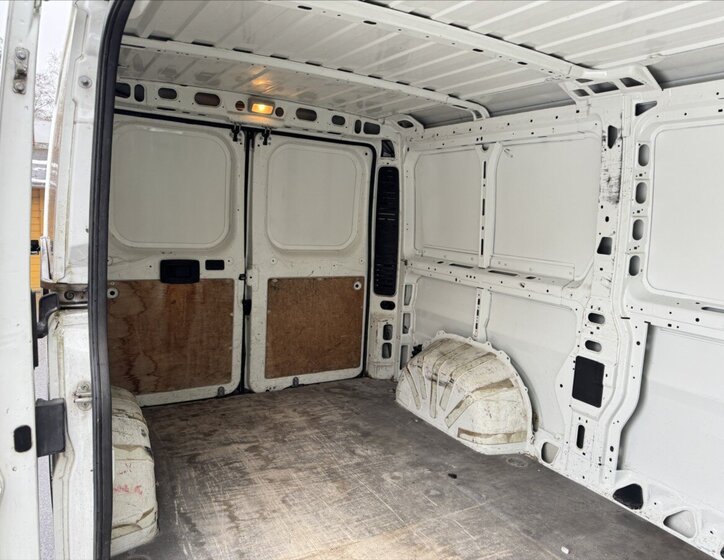 Fiat Ducato Skříň 2,3 l 96 kw