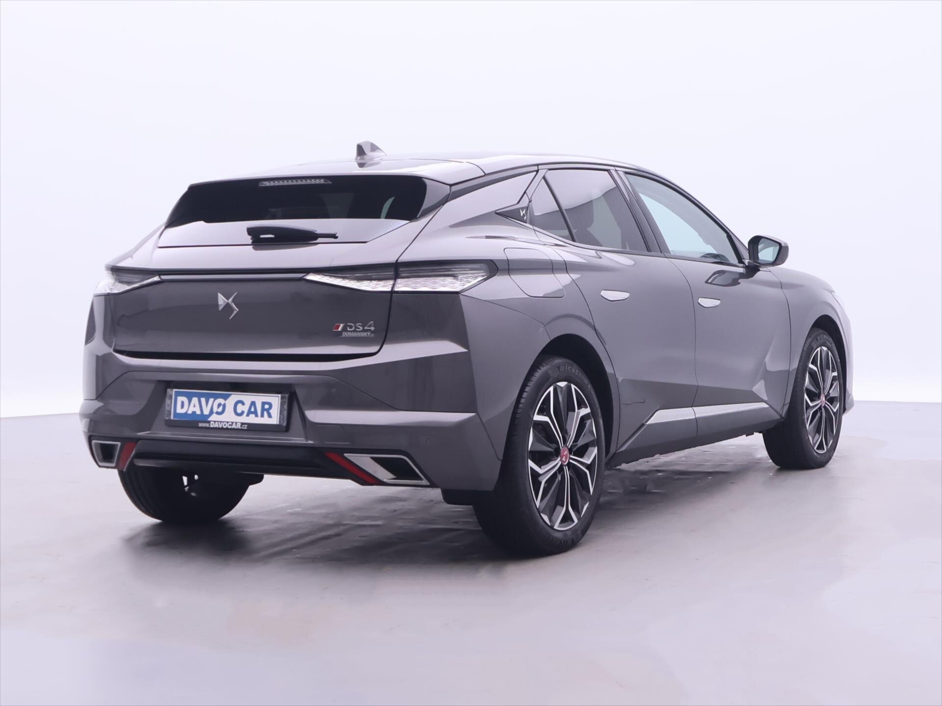 DS Automobiles DS4 Hatchback 1,6 l 165 kw