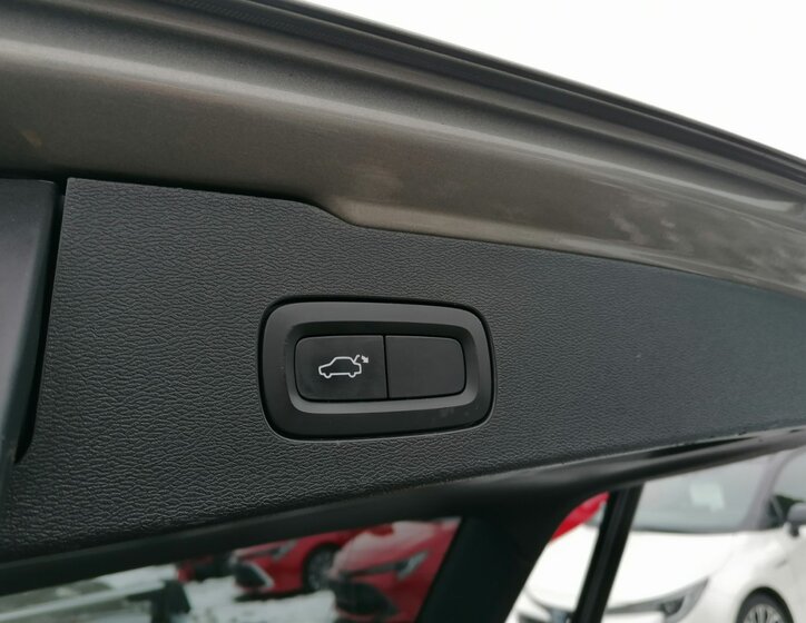 Volvo V60 Kombi 2,0 l 110 kw