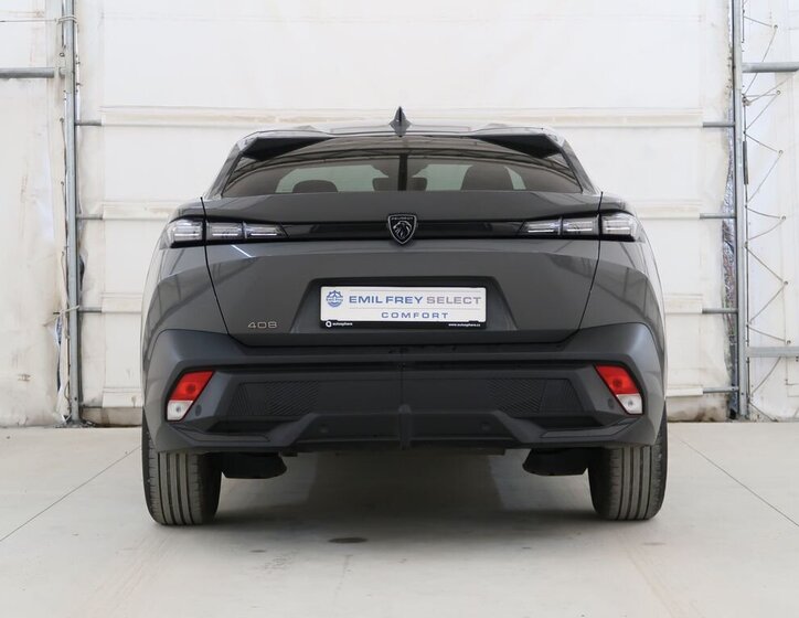 Peugeot 408 Liftback 1,2 l 96 kw