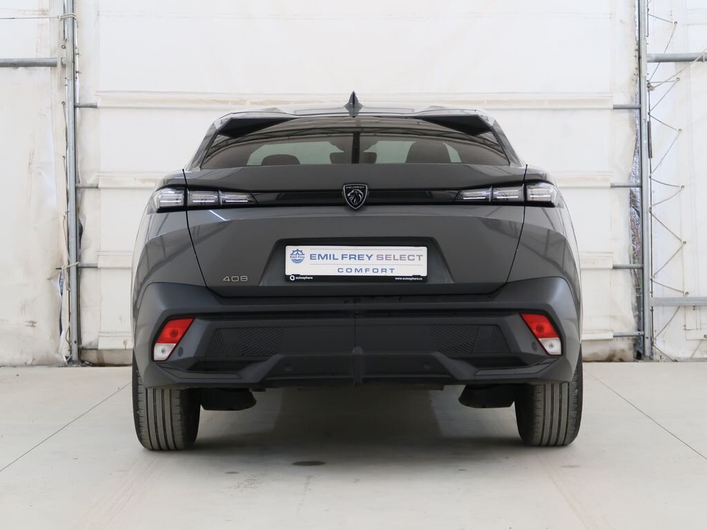 Peugeot 408 Liftback 1,2 l 96 kw