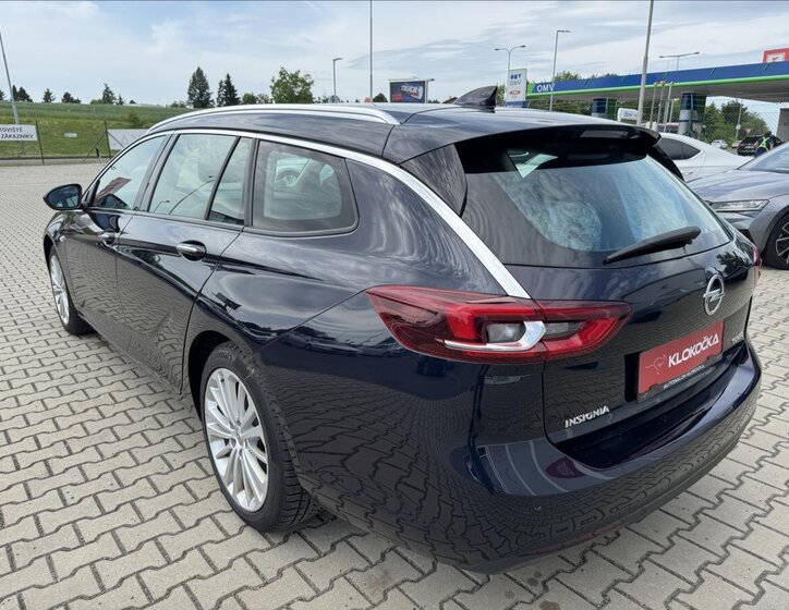 Opel Insignia 4