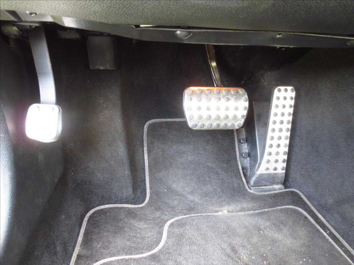 Mercedes-Benz Třídy C Kombi 6,2 l 336 kw