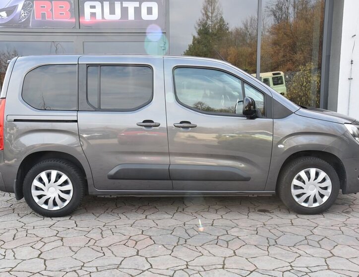 Opel Combo MPV 1,2 l 96 kw